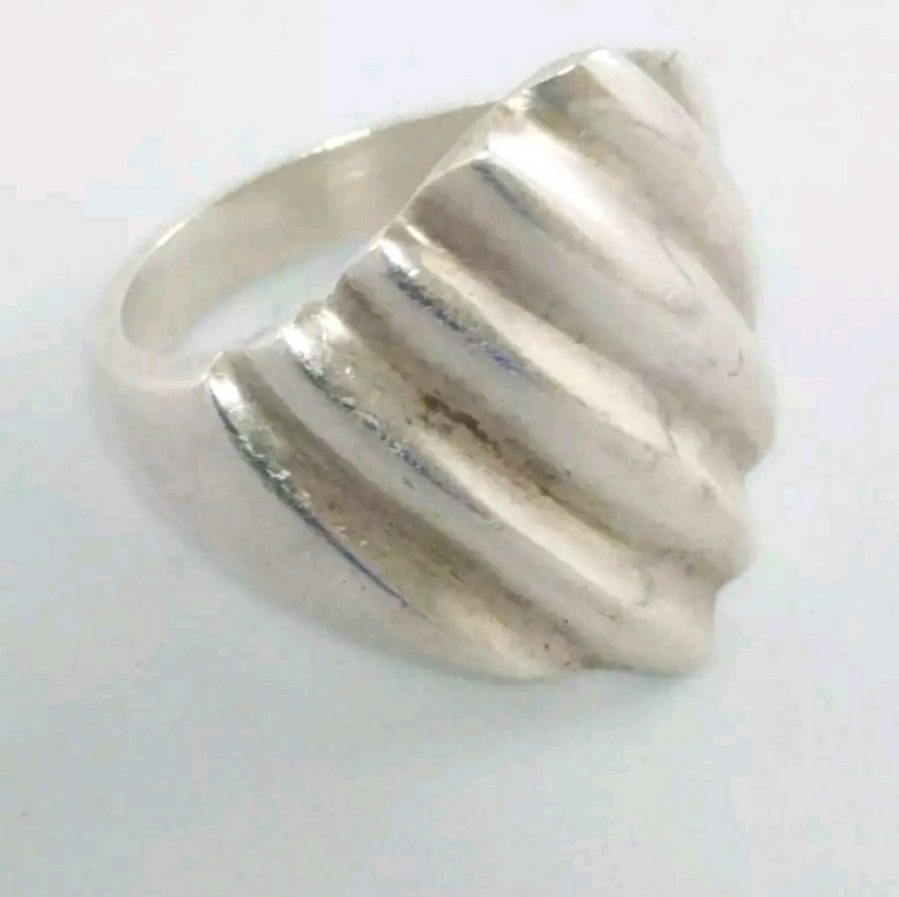 Mexico .925 Solid Sterling Silver Dome Ring 9.25 - image 5